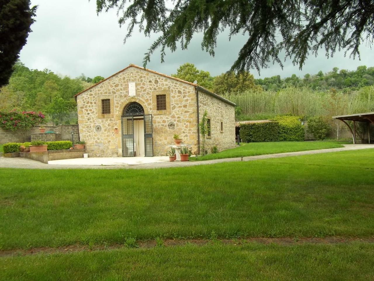 Beautiful Villa In Maremma Farnese Exterior photo